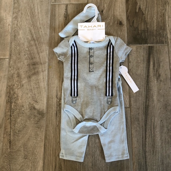 Tahari Other - Baby outfit